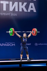 «Спорт у нас в семье - это закон»
